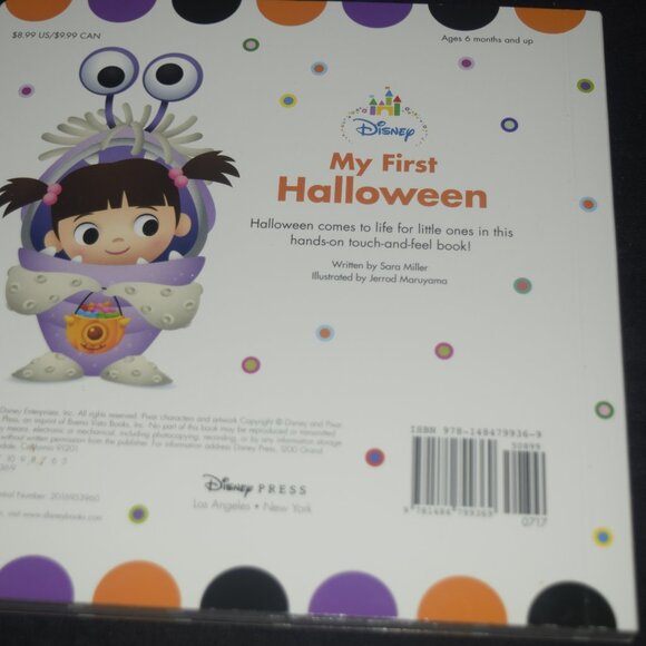 My first Halloween touch and feel Disney book - Picture 4 of 6